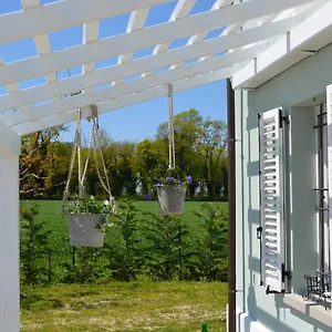 Le Col-vert Bed & Breakfast